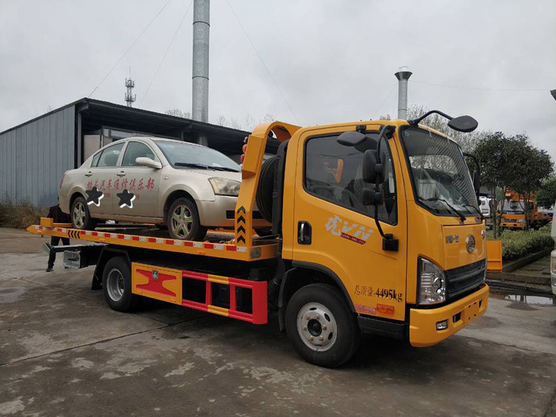 河源道路救援：24小時專業(yè)服務(wù)保障行車安全